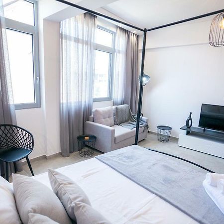 Aristophanes Luxury Flat Psyrri Square Apartment เอเธนส์ ภายนอก รูปภาพ