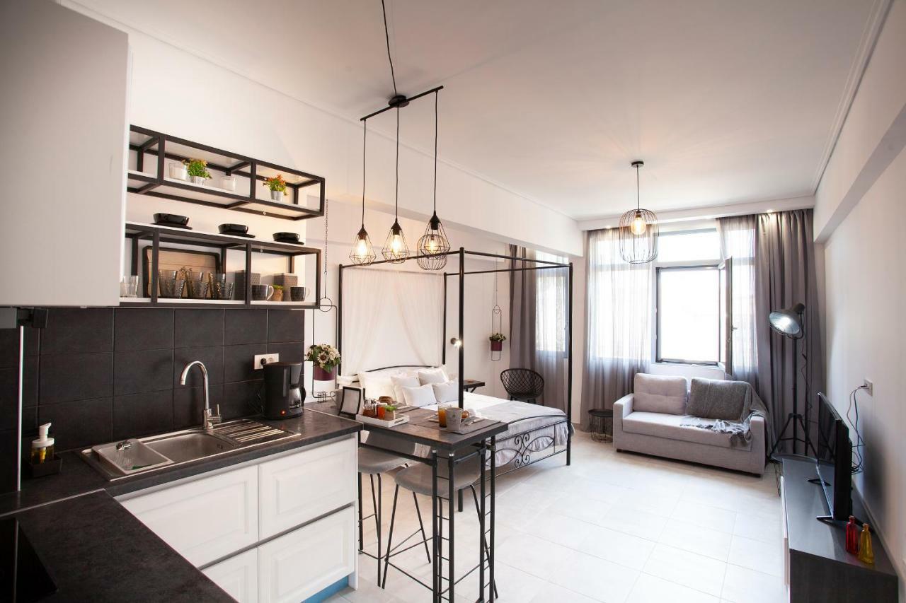 Aristophanes Luxury Flat Psyrri Square Apartment เอเธนส์ ภายนอก รูปภาพ